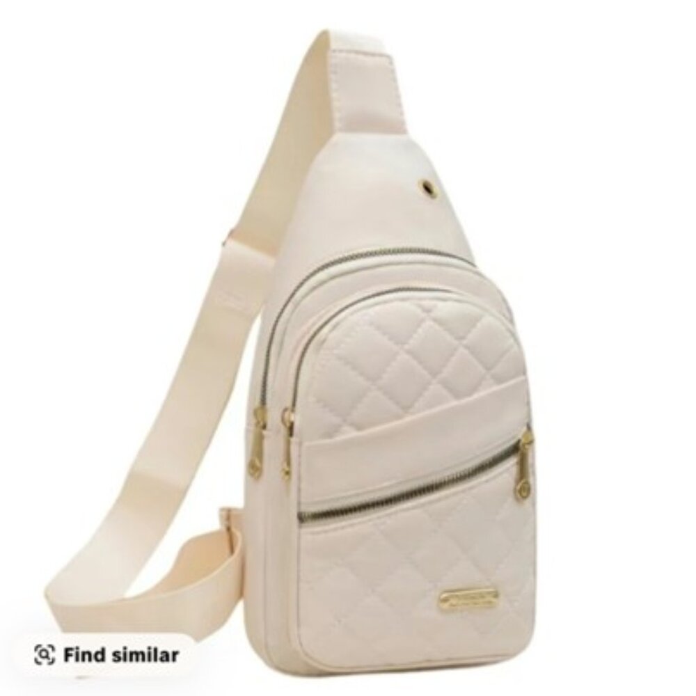 White/Ivory Quilted Fanny Pack Bum Crossbody Park Bag (NEW &‎ SUPER CUTE!)